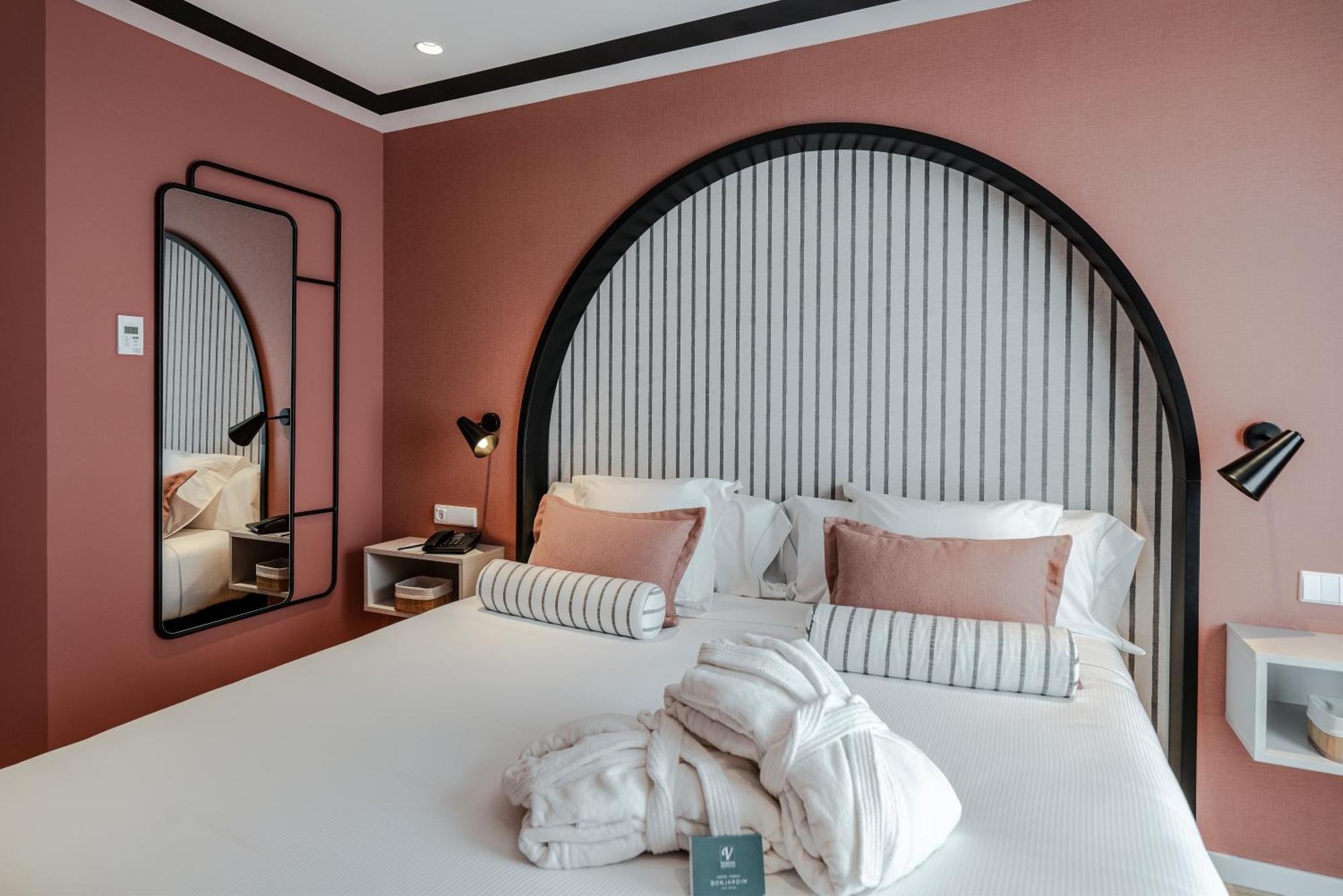 Vincci Bonjardim Hotel Porto Kültér fotó